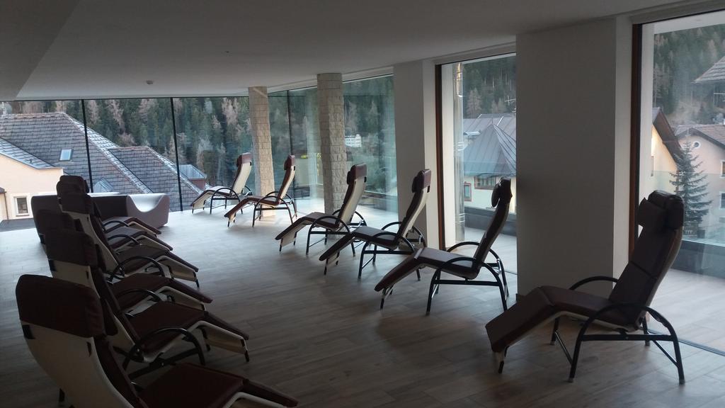 Hotel Garni Gardena - Appartments Santa Cristina Val Gardena Luaran gambar