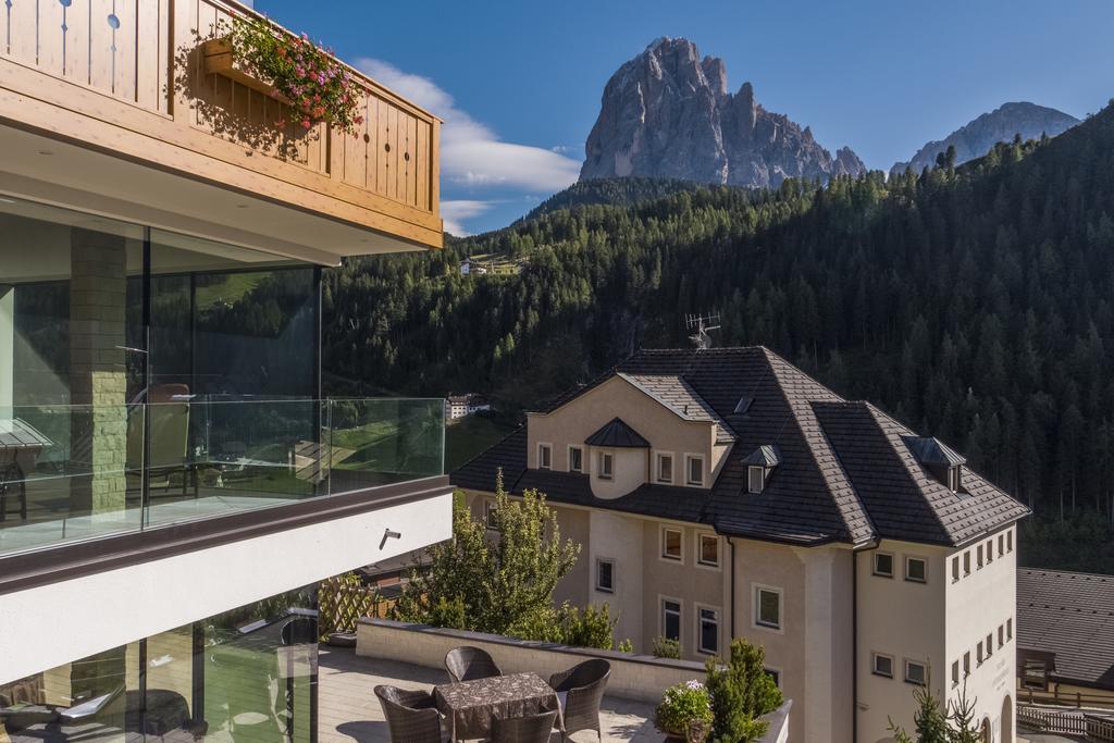 Hotel Garni Gardena - Appartments Santa Cristina Val Gardena Luaran gambar